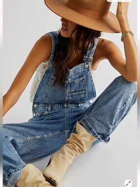 NWT Madewell Straight Leg Denim Overalls Size Small